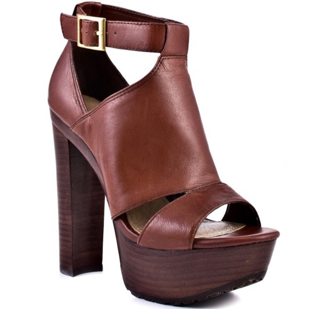 Jessica Simpson Kylie Platform Sandal